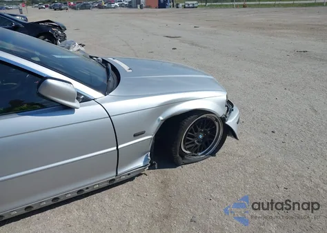 2001 BMW 325Ci из США, поврежденный, VIN WBABS33491JY41889